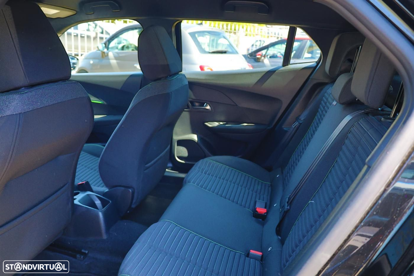Peugeot 2008 1.2 PureTech Active - 7