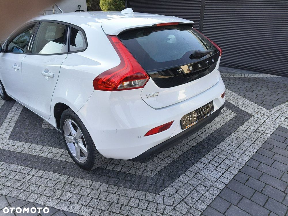 Volvo V40 D2 Drive-E Kinetic - 19