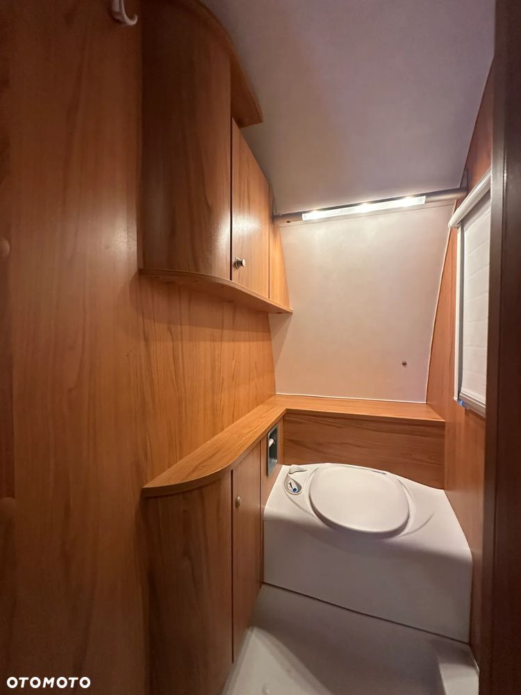 Burstner 460 TS BELCANTO z przedsionkiem Isabella i napędem !!! - 36