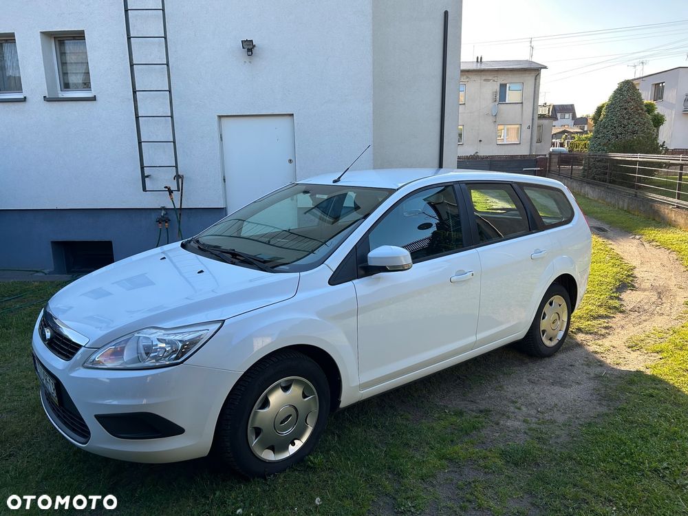 Ford Focus 1.6 TDCi Ambiente - 2