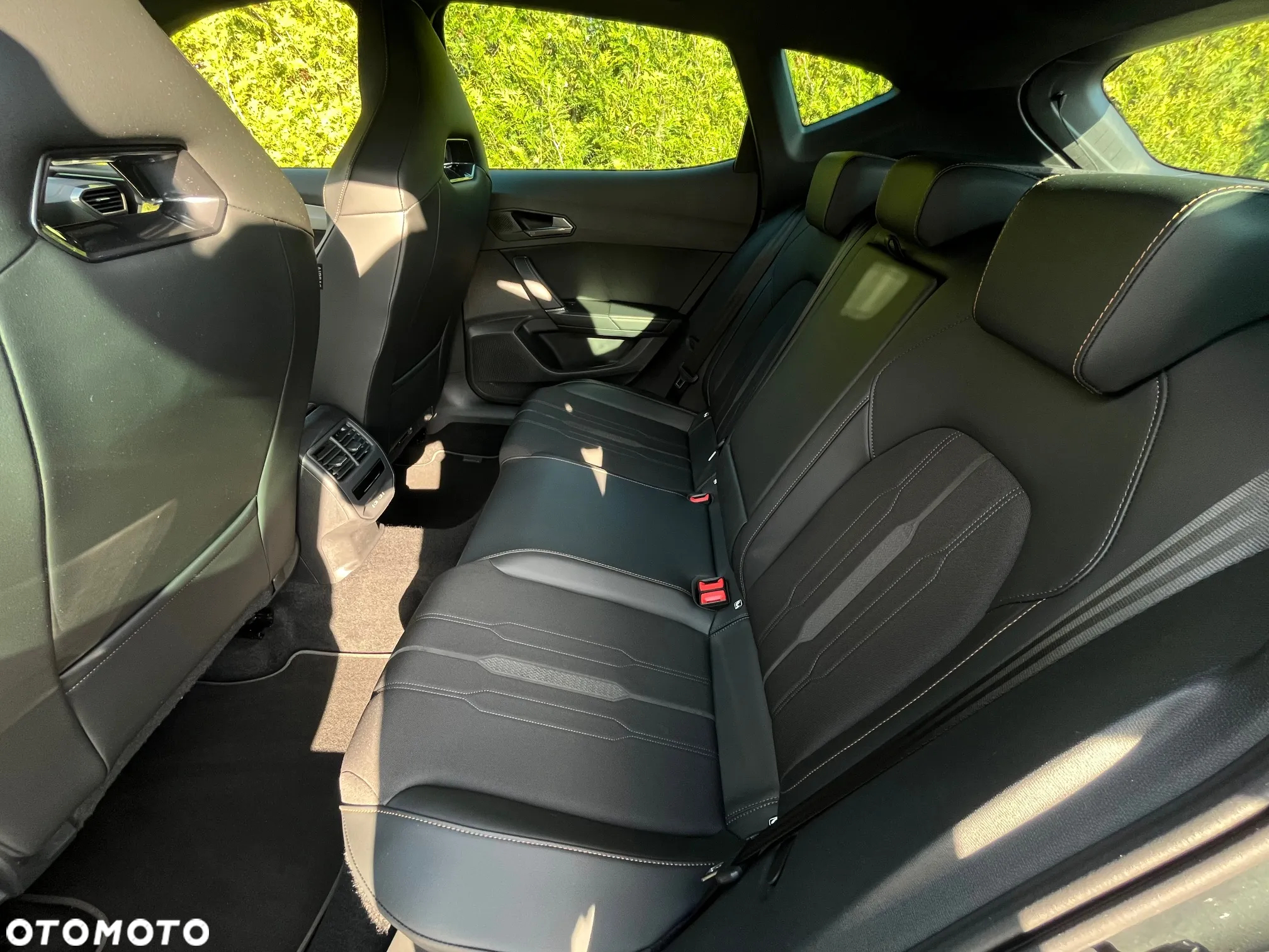 Cupra Formentor 1.4 e-Hybrid VZ DSG - 16
