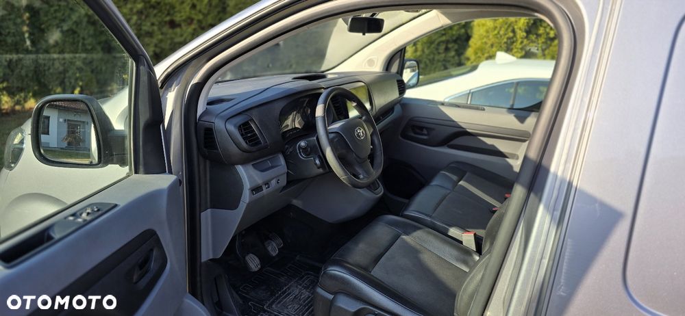 Toyota ProAce - 12