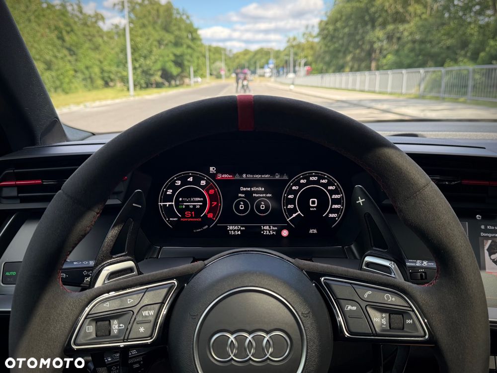 Audi RS3 Sportback - 16