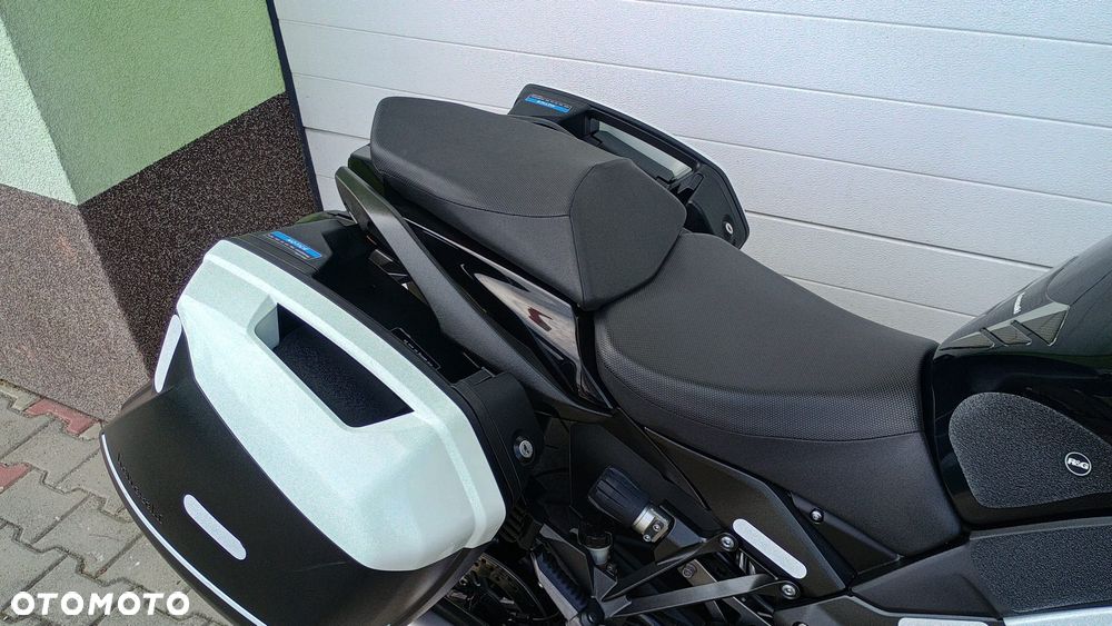 Kawasaki Ninja 1000 SX - 25