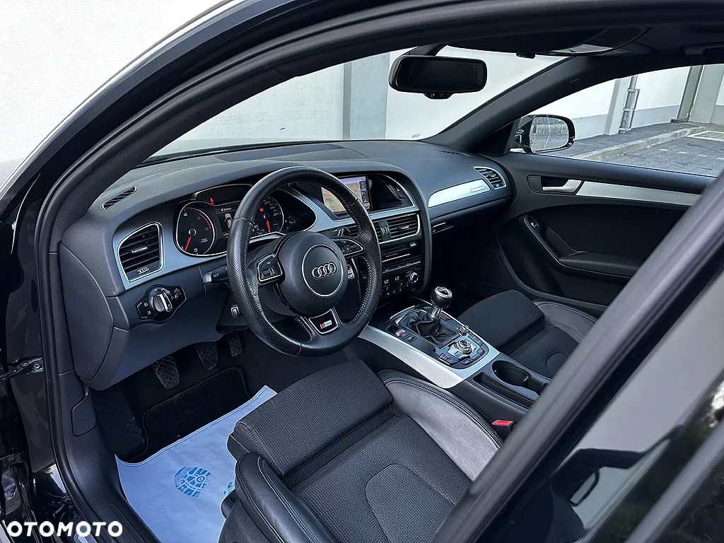 Audi A4 Avant 2.0 TDI DPF clean diesel quattro S line Sportpaket - 5
