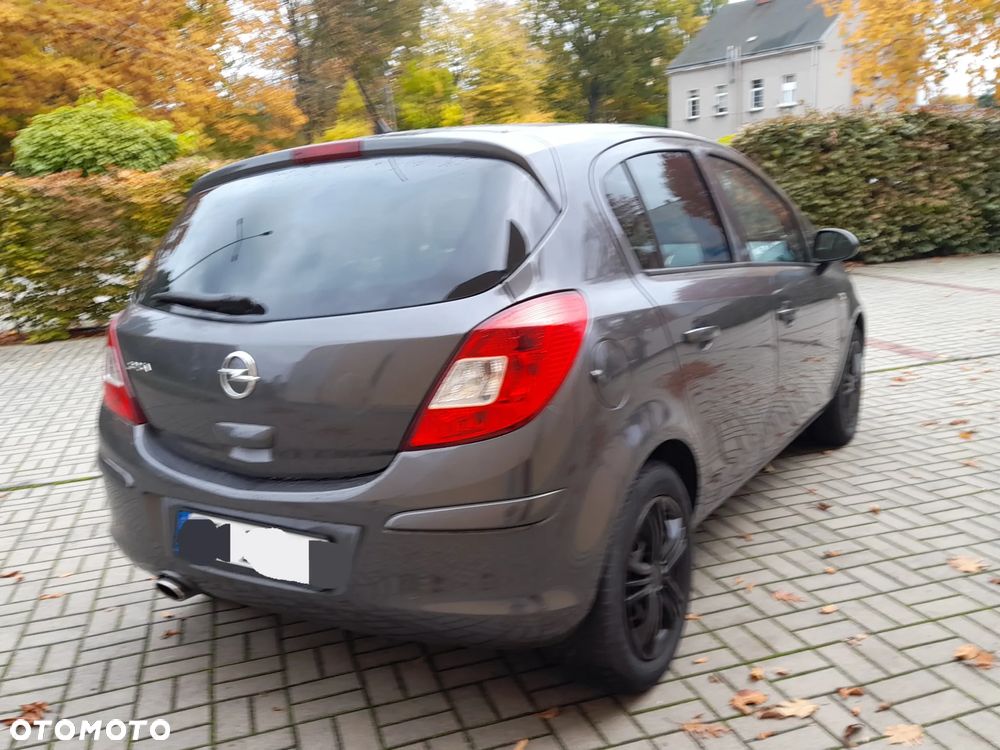 Opel Corsa - 8