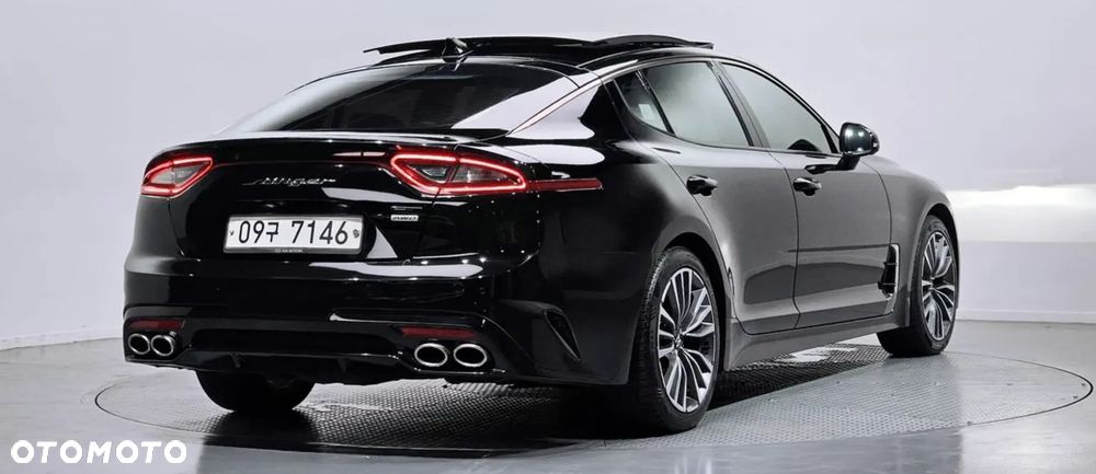 Kia Stinger 2.0 T-GDI L - 2