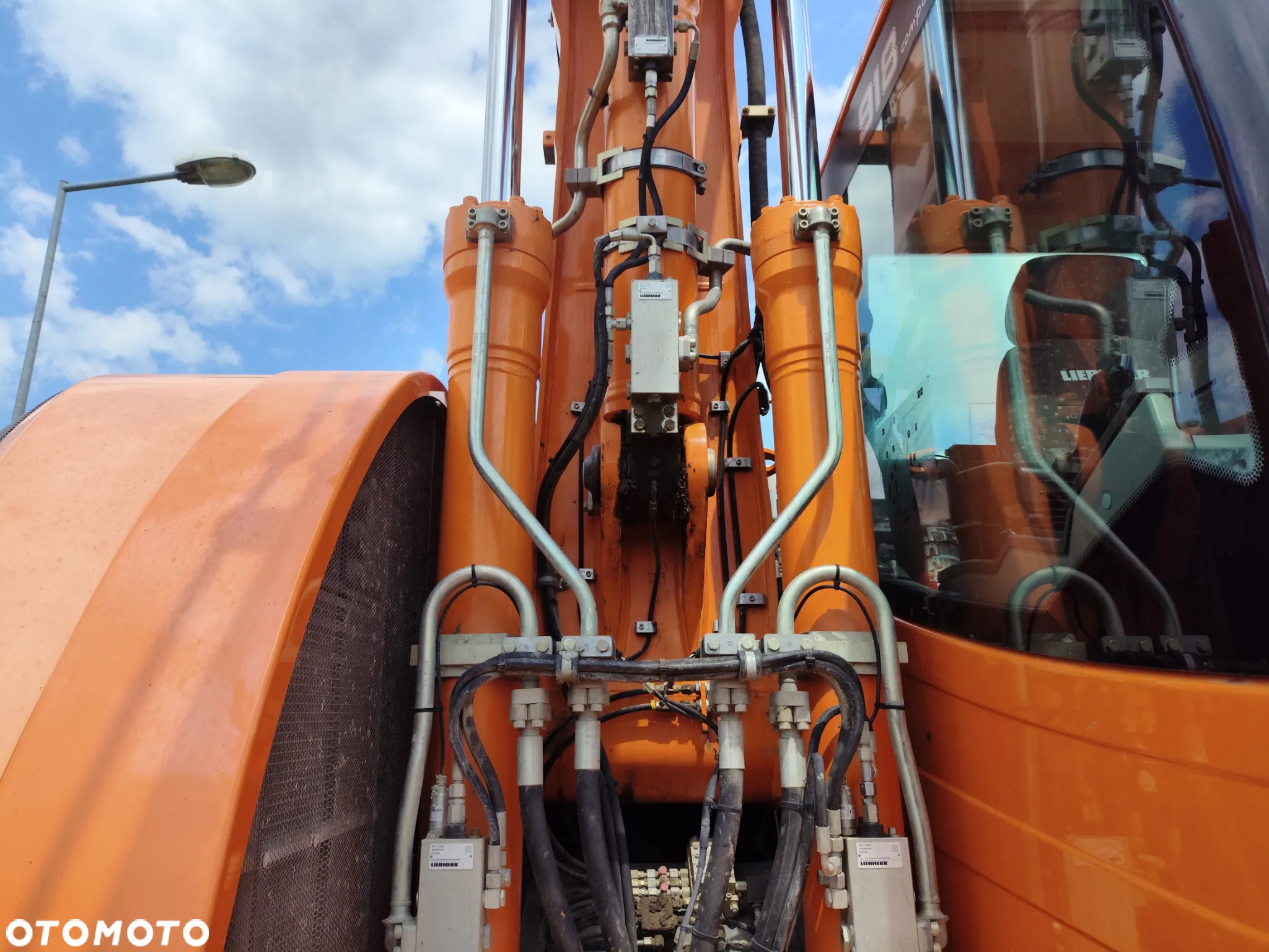 Liebherr A 918 COMPACT / BEZ DPF I ADBLUE / SPROWADZONA / KOPARKA KOŁOWA / 10 000 MTG / KOMPLET ŁYŻEK / - 10