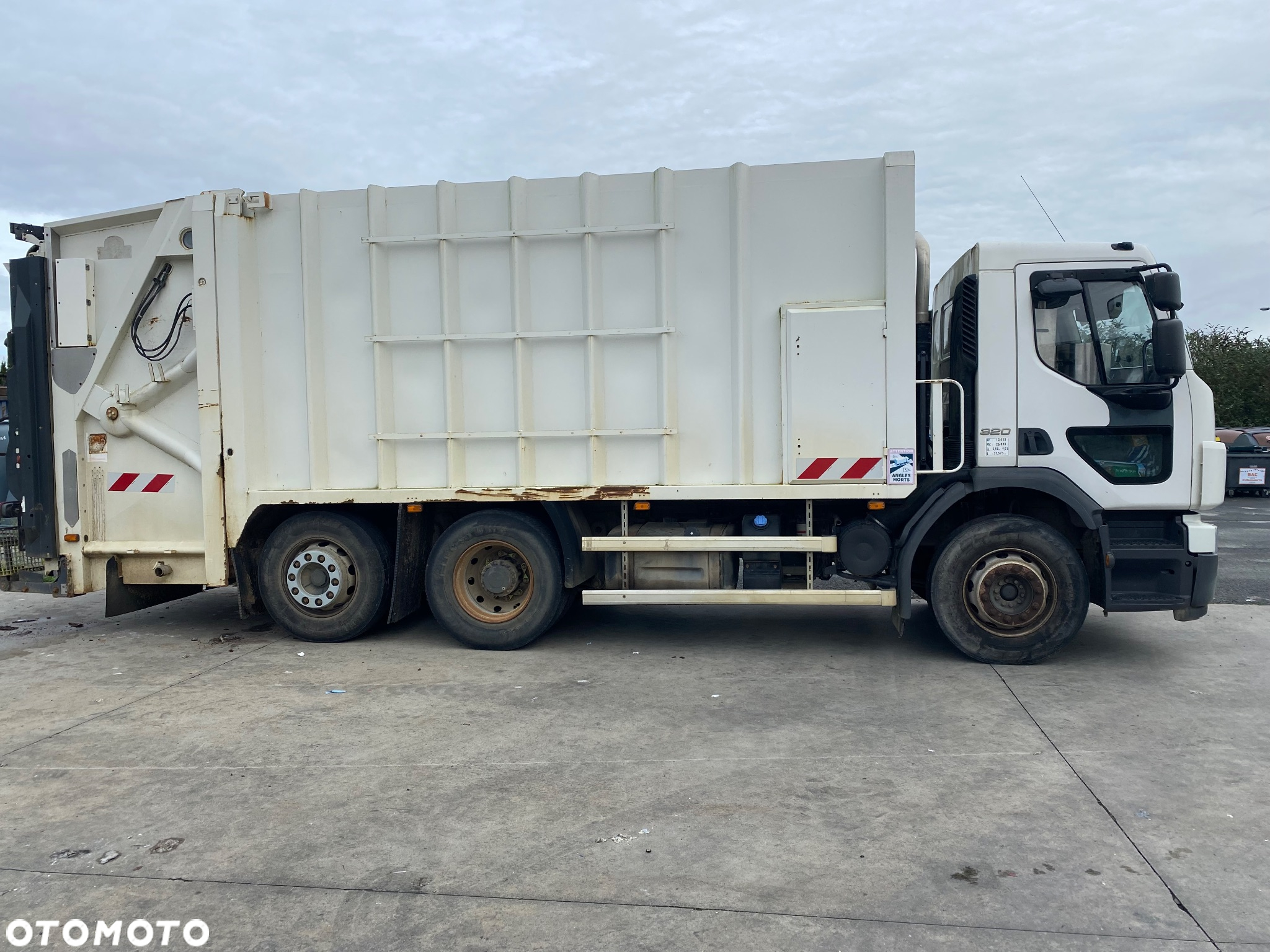 Volvo FE - 3