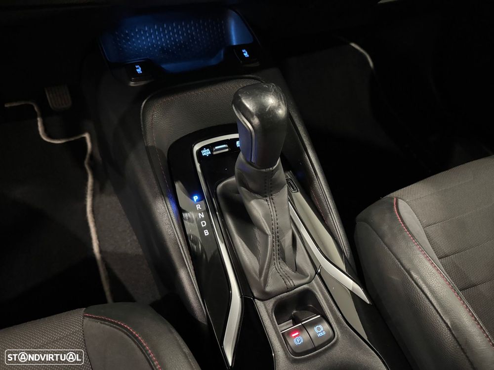 Toyota Corolla 1.8 Hybrid Exclusive - 37