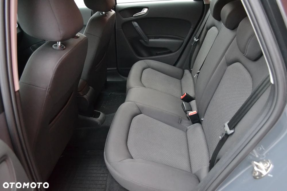 Audi A1 Sportback 1.4 TFSI design - 10