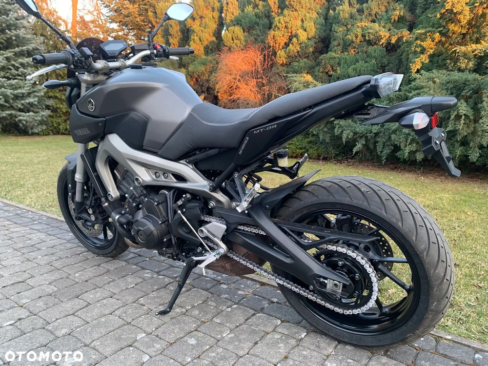 Yamaha MT - 8