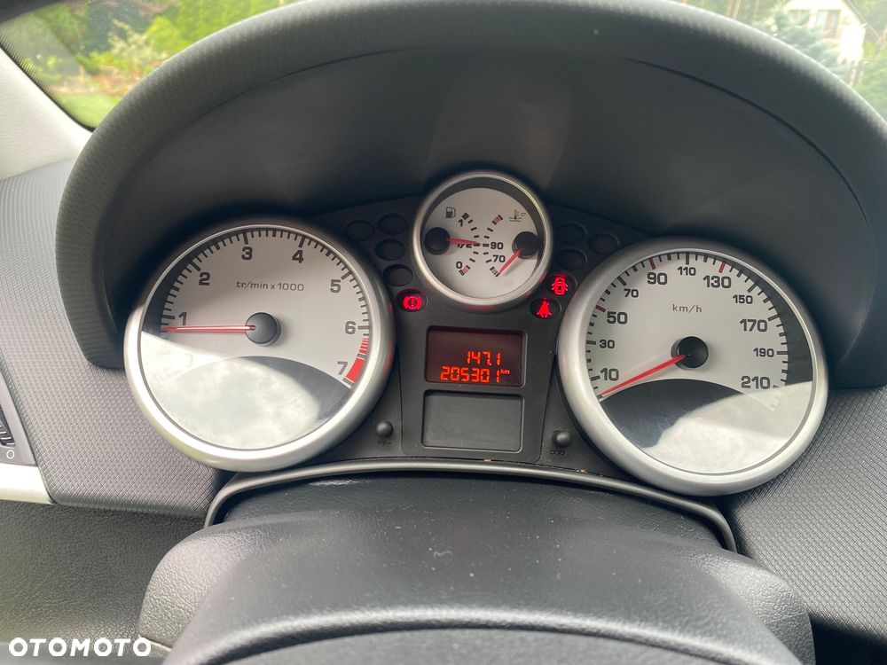 Peugeot 207 95 VTi Urban Style - 9