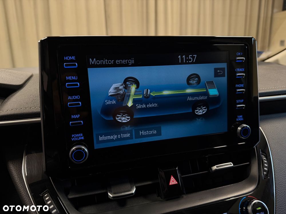 Toyota Corolla 1.8 Hybrid Executive - 13