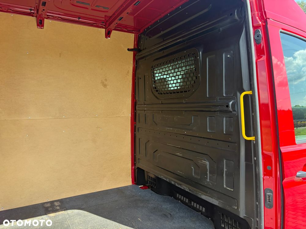 Volkswagen CRAFTER - 31