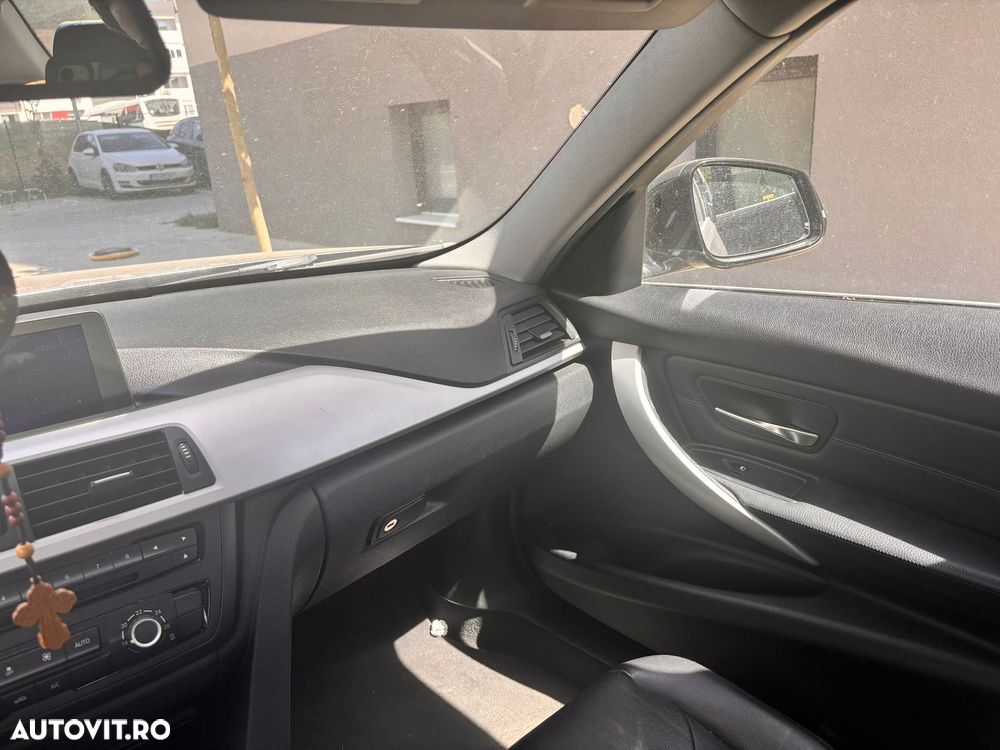 BMW Seria 3 320d Efficient Dynamic Edition Aut. - 7