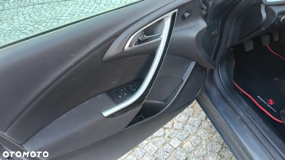 Opel Astra 1.6 ENERGY - 12