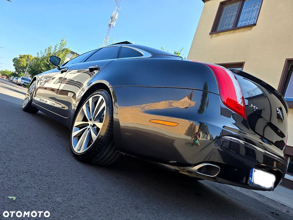 Jaguar XJ 3.0 D V6 Premium Luxury - 7