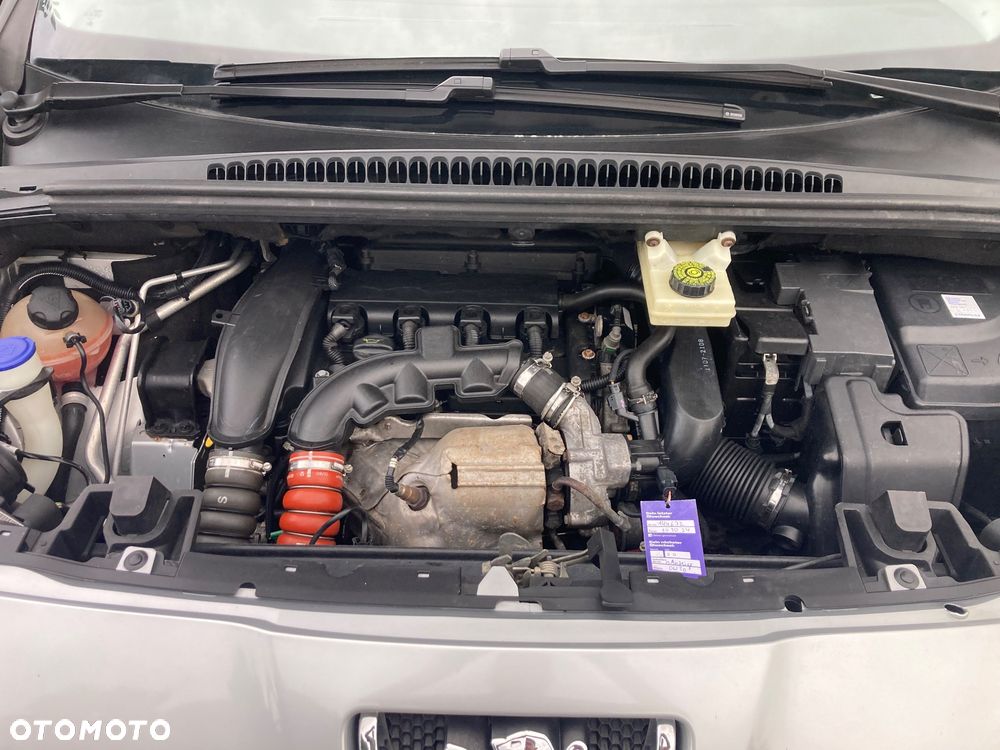 Peugeot 5008 - 34