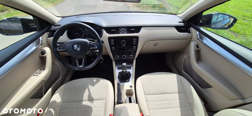Skoda Octavia 1.4 TSI Ambition - 9
