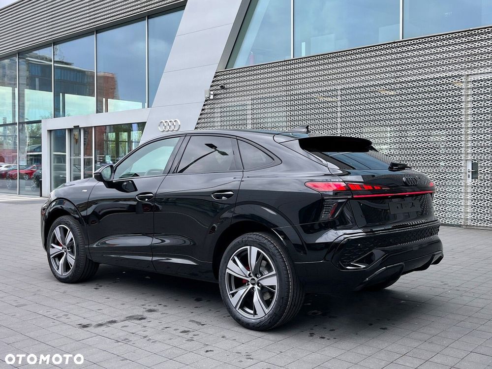 Audi Q3 Sportback - 3