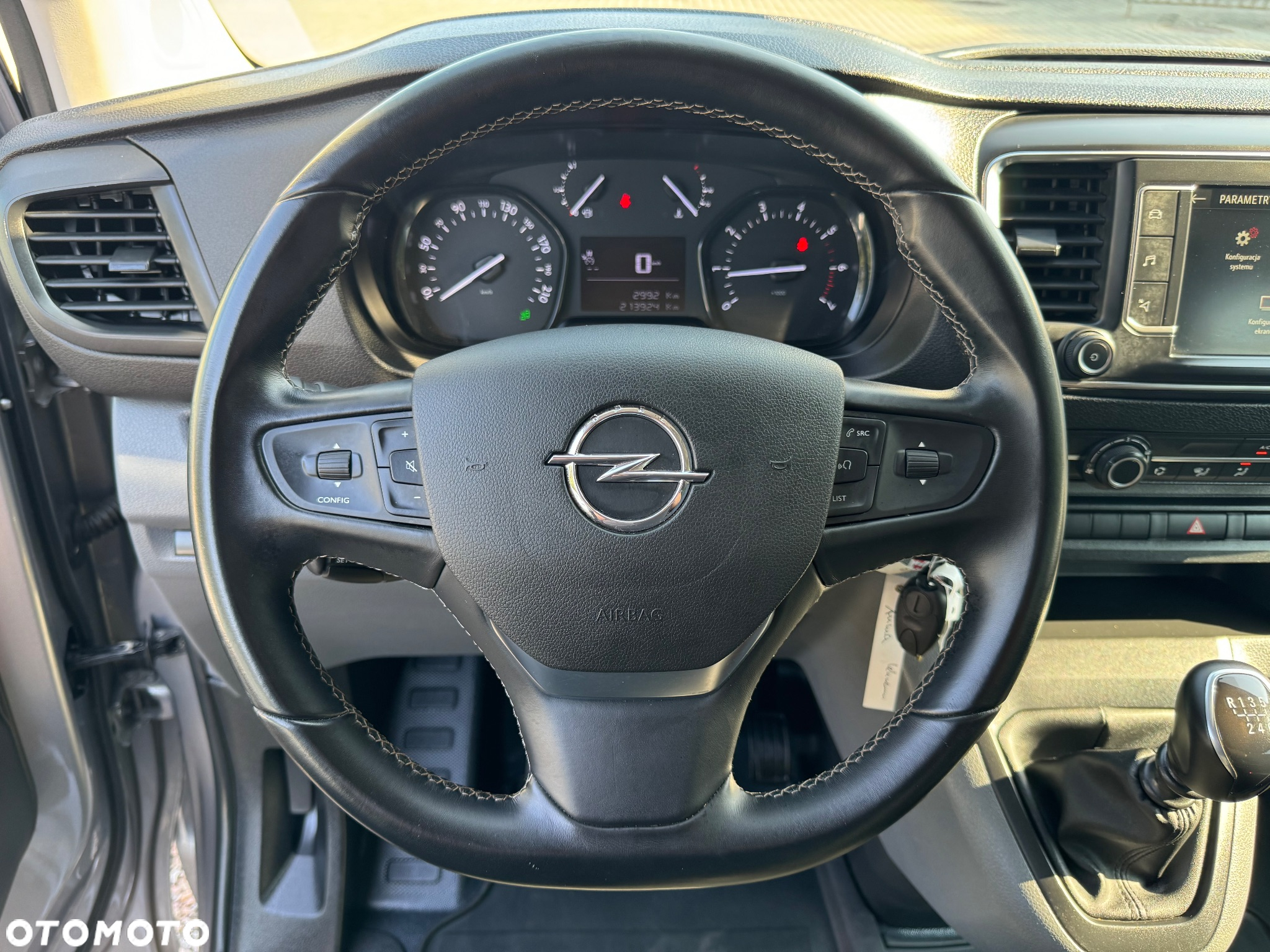 Opel Vivaro - 30