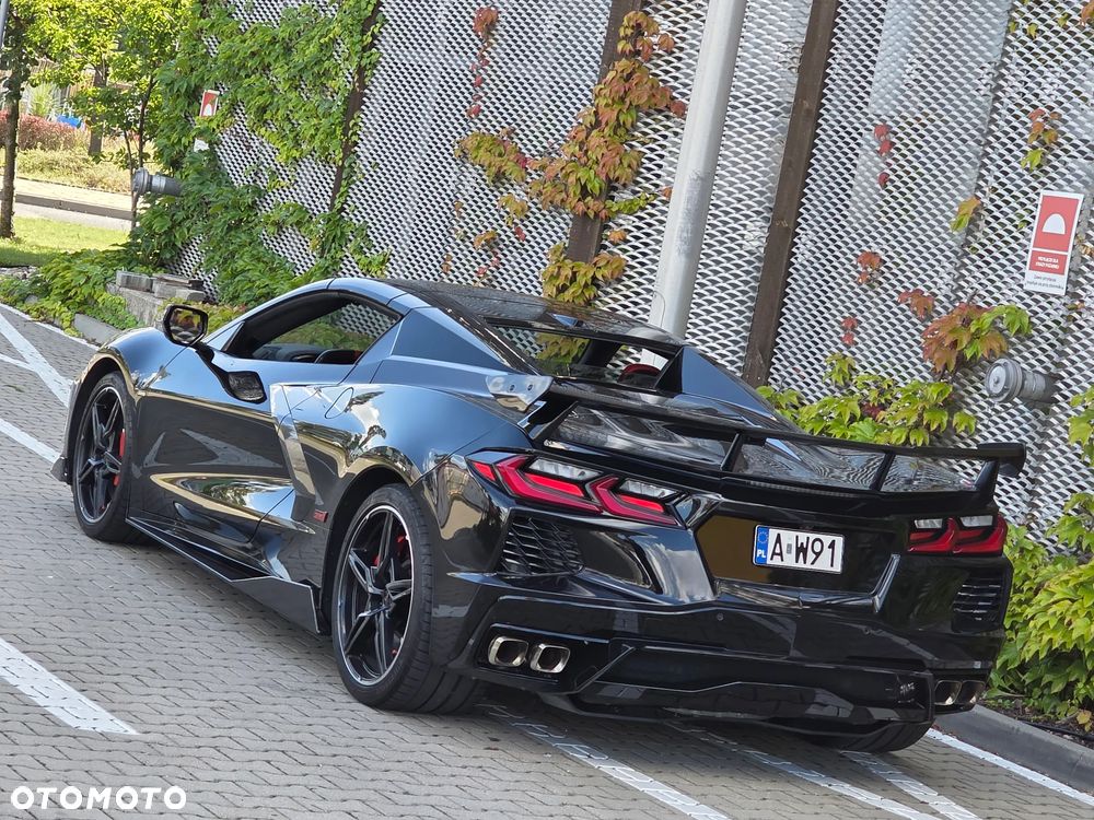 Chevrolet Corvette - 13