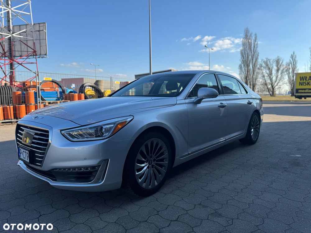 Genesis G90 - 3