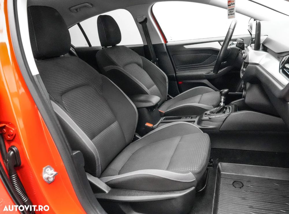 Ford Focus 1.0 EcoBoost Titanium Business - 15