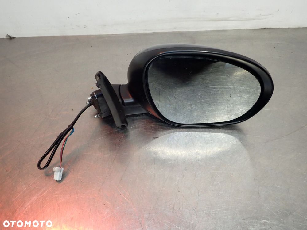 LUSTERKO PRAWE ELEKTRYCZNE NISSAN JUKE I Z33201-2 - 1