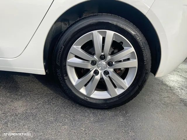 Peugeot 308 1.5 BlueHDi Style - 10