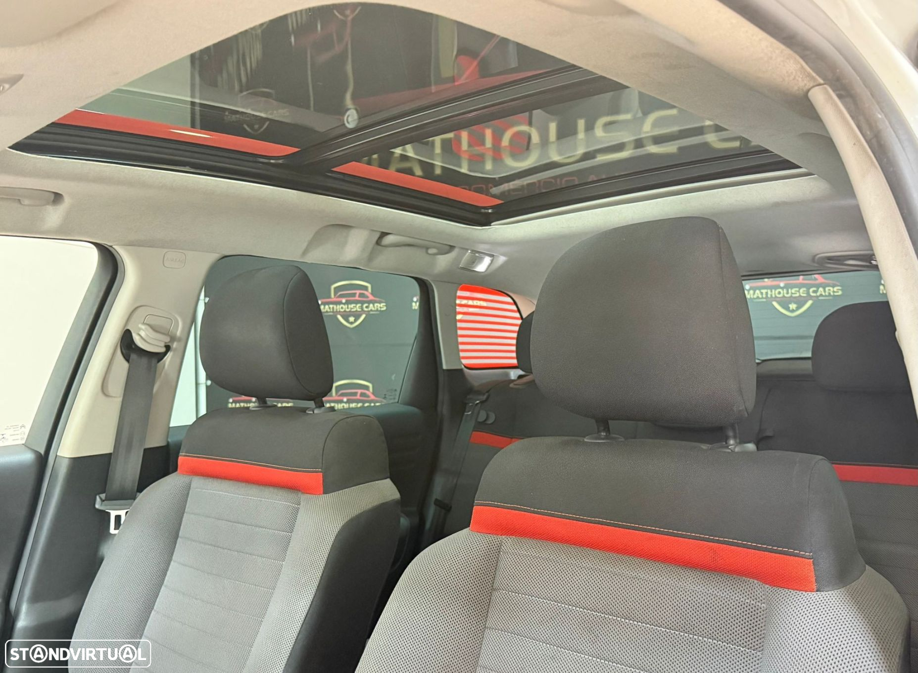 Citroën C3 Aircross 1.2 PureTech Shine EAT6 - 8