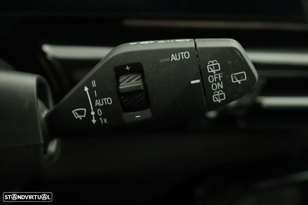 BMW X1 xDrive25e - 16