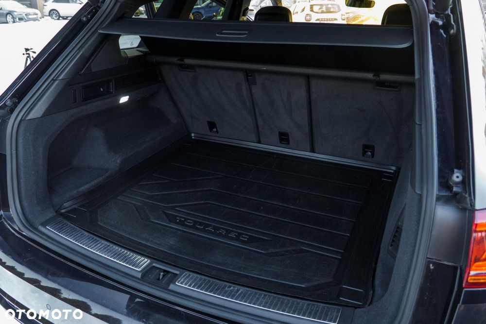 Volkswagen Touareg 3.0 V6 TFSI 4Motion R-Line - 38