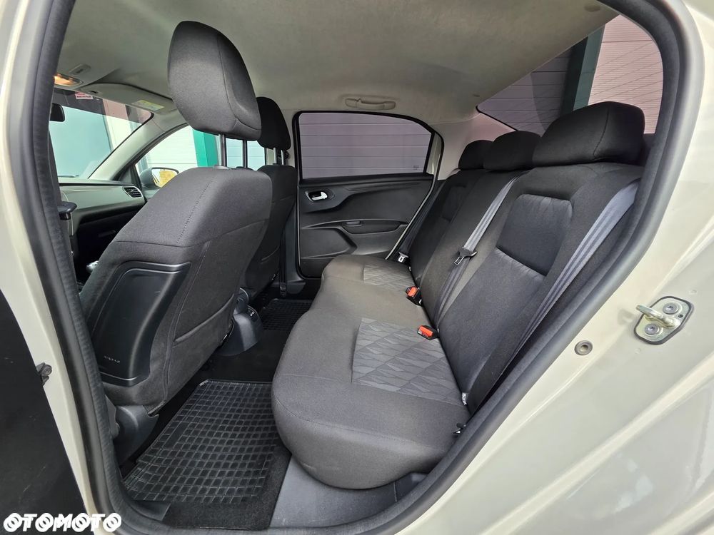 Citroën C-Elysée 1.2 PureTech GPF Feel - 15