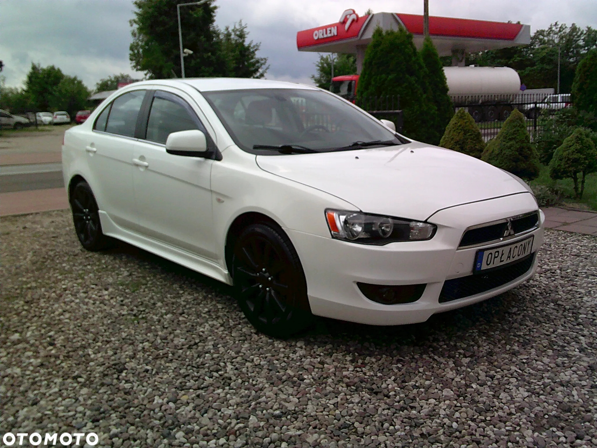 Mitsubishi Lancer 1.8 Inform - 2