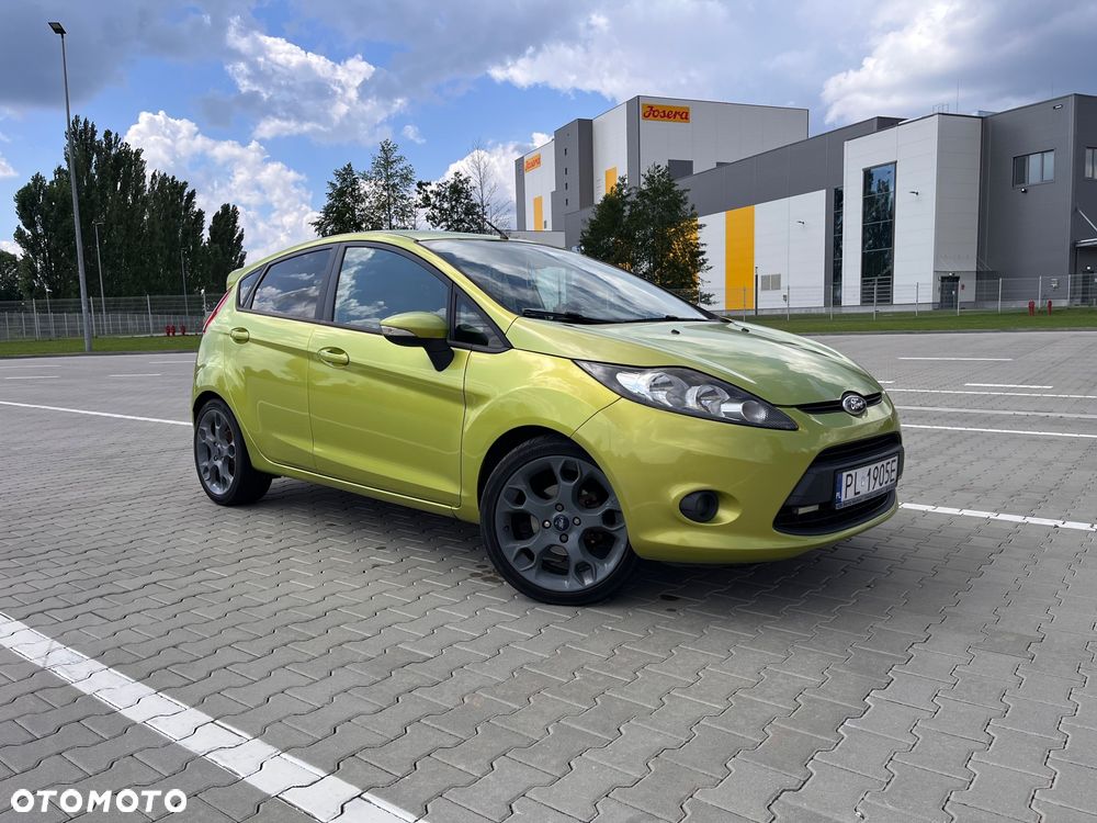 Ford Fiesta 1.6 TDCi DPF Ghia - 1