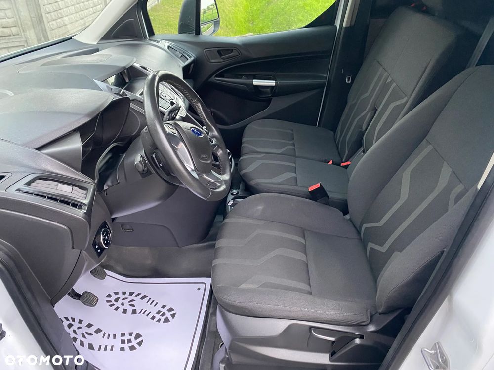 Ford Transit Connect - 11