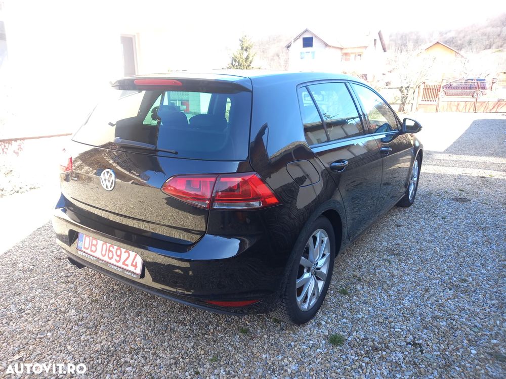 Volkswagen Golf - 4