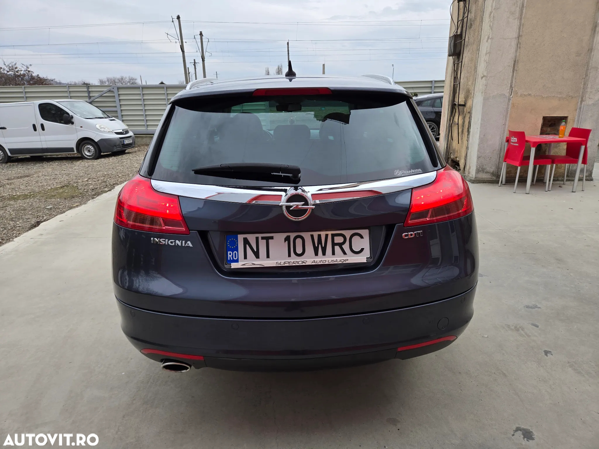 Opel Insignia 2.0 CDTI Sports Tourer Design Edition - 16