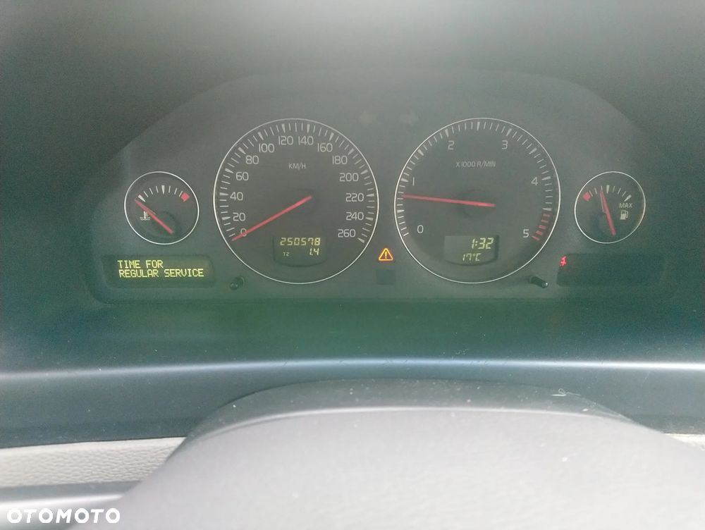 Volvo S60 2.4D Momentum - 12