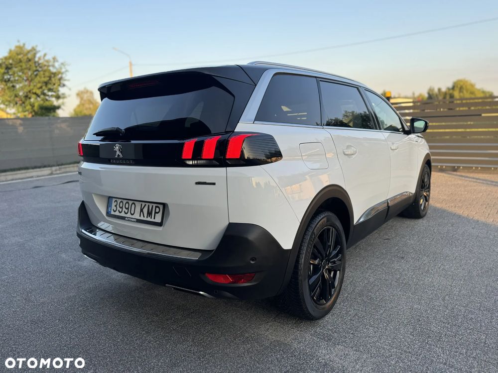 Peugeot 5008 - 16