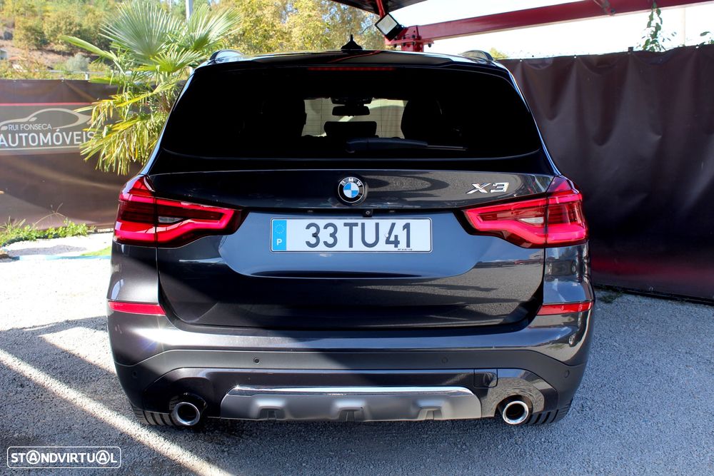 BMW X3 20 d xDrive Line Luxury - 17