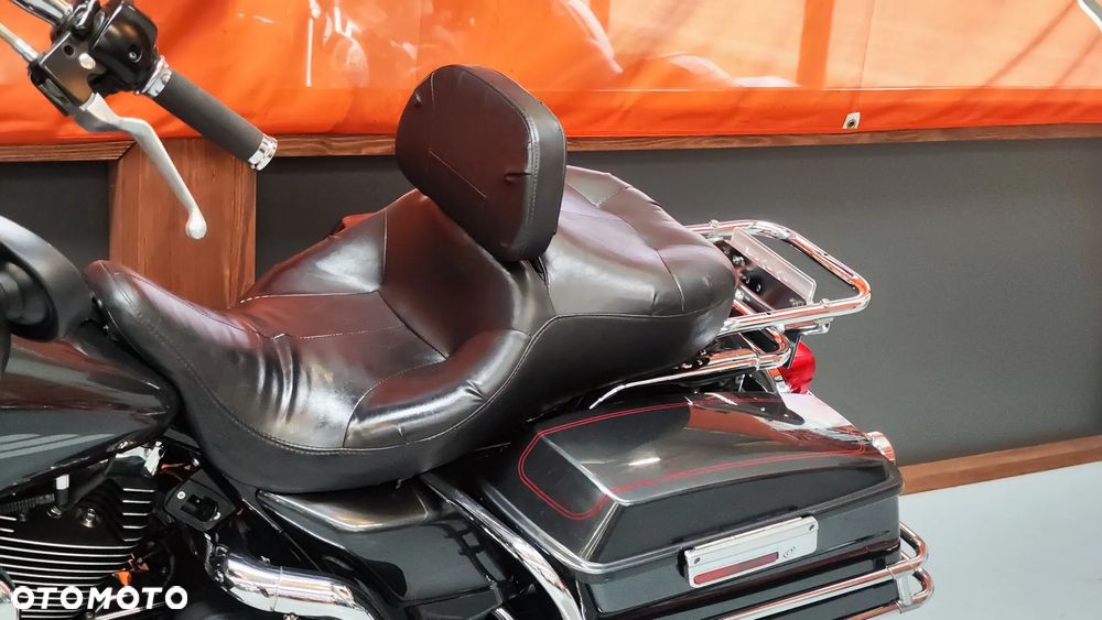 Harley-Davidson Touring Ultra Limited - 22