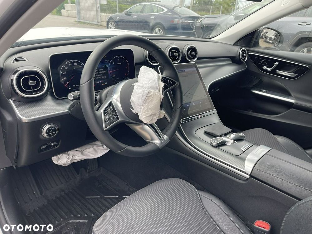 Mercedes-Benz Klasa C 220 d mHEV Avantgarde - 8