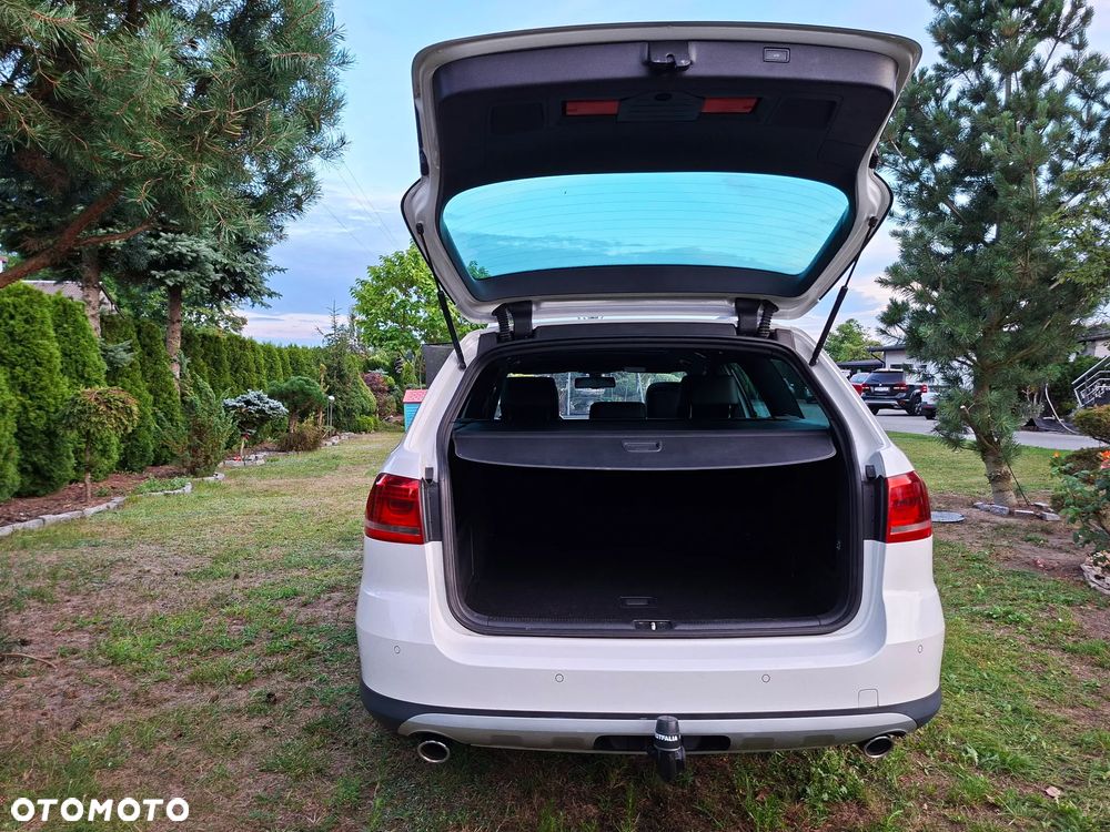 Volkswagen Passat Alltrack 2.0 TDI 4Mot DSG - 34