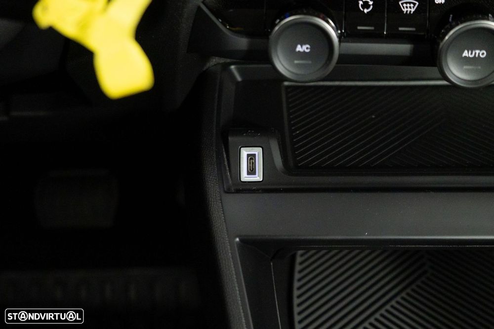 Citroën e-C4 50 kWh Live Pack - 24