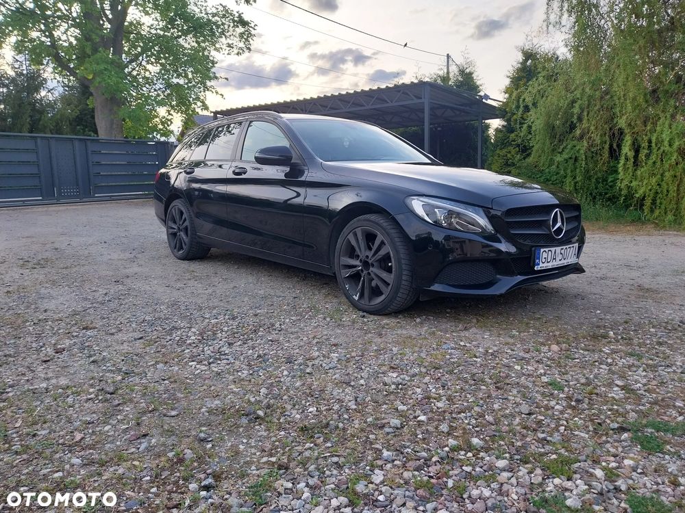 Mercedes-Benz Klasa C 200 d 7G-TRONIC Exclusive - 3