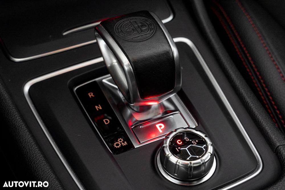 Mercedes-Benz GLA AMG 45 4Matic AMG Speedshift 7G-DCT - 35