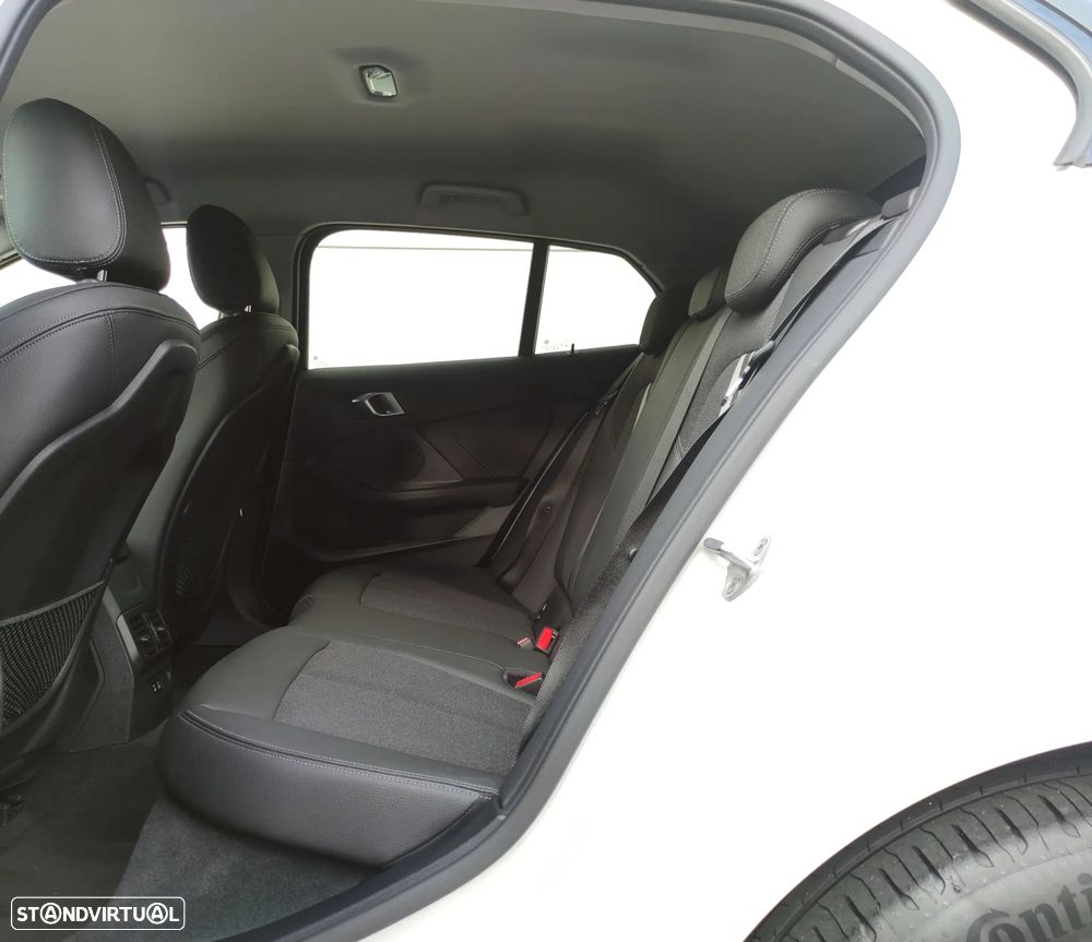 BMW 116 d Line Sport Auto - 24